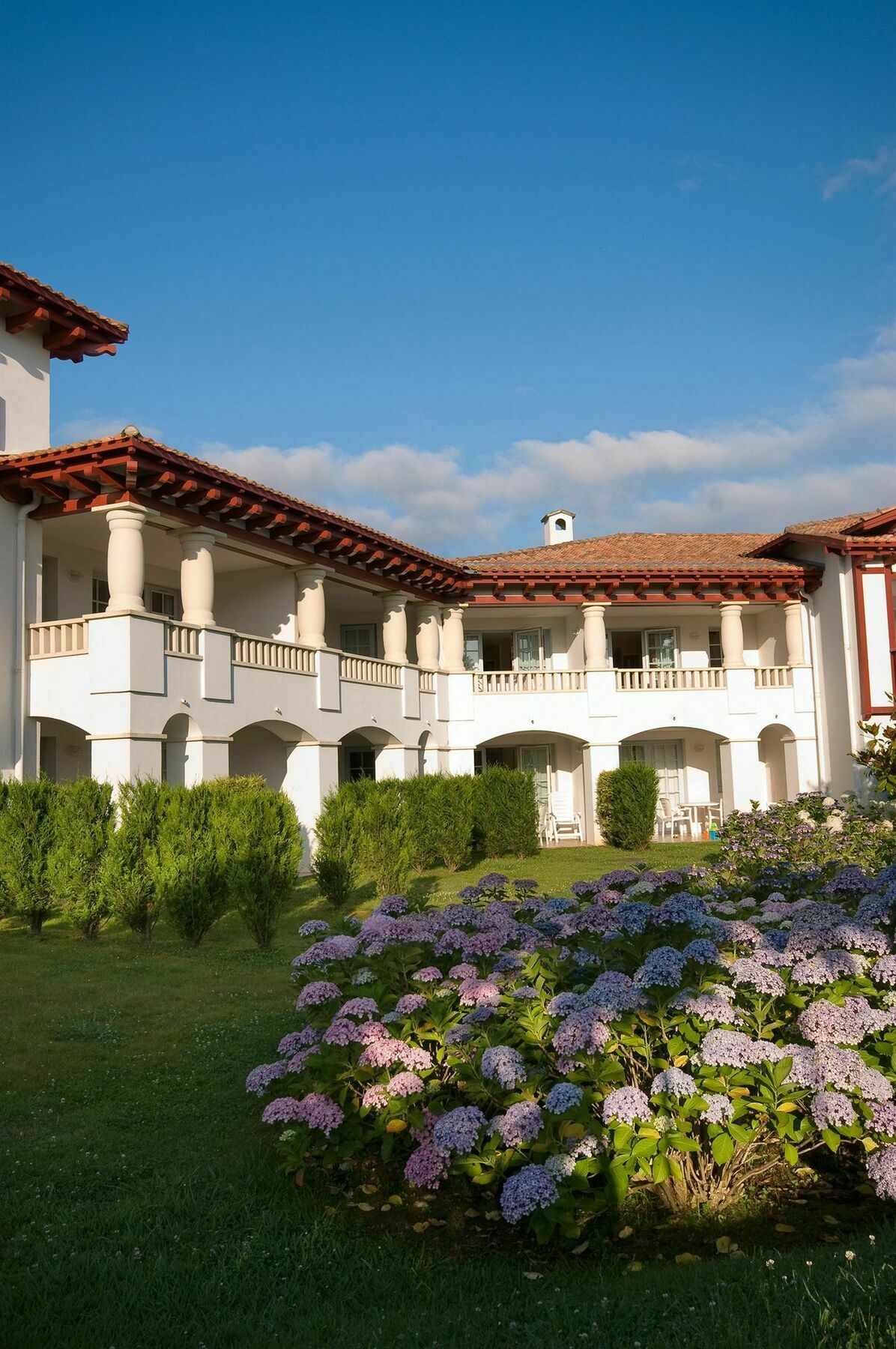 Residence Pierre & Vacances Le Domaine De Bordaberry Юрюня Екстериор снимка