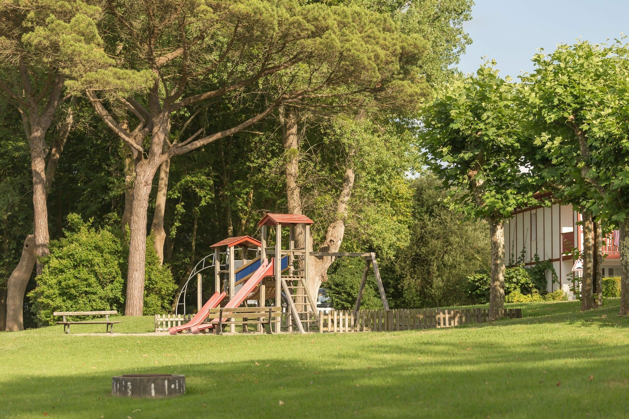 Residence Pierre & Vacances Le Domaine De Bordaberry Юрюня Екстериор снимка