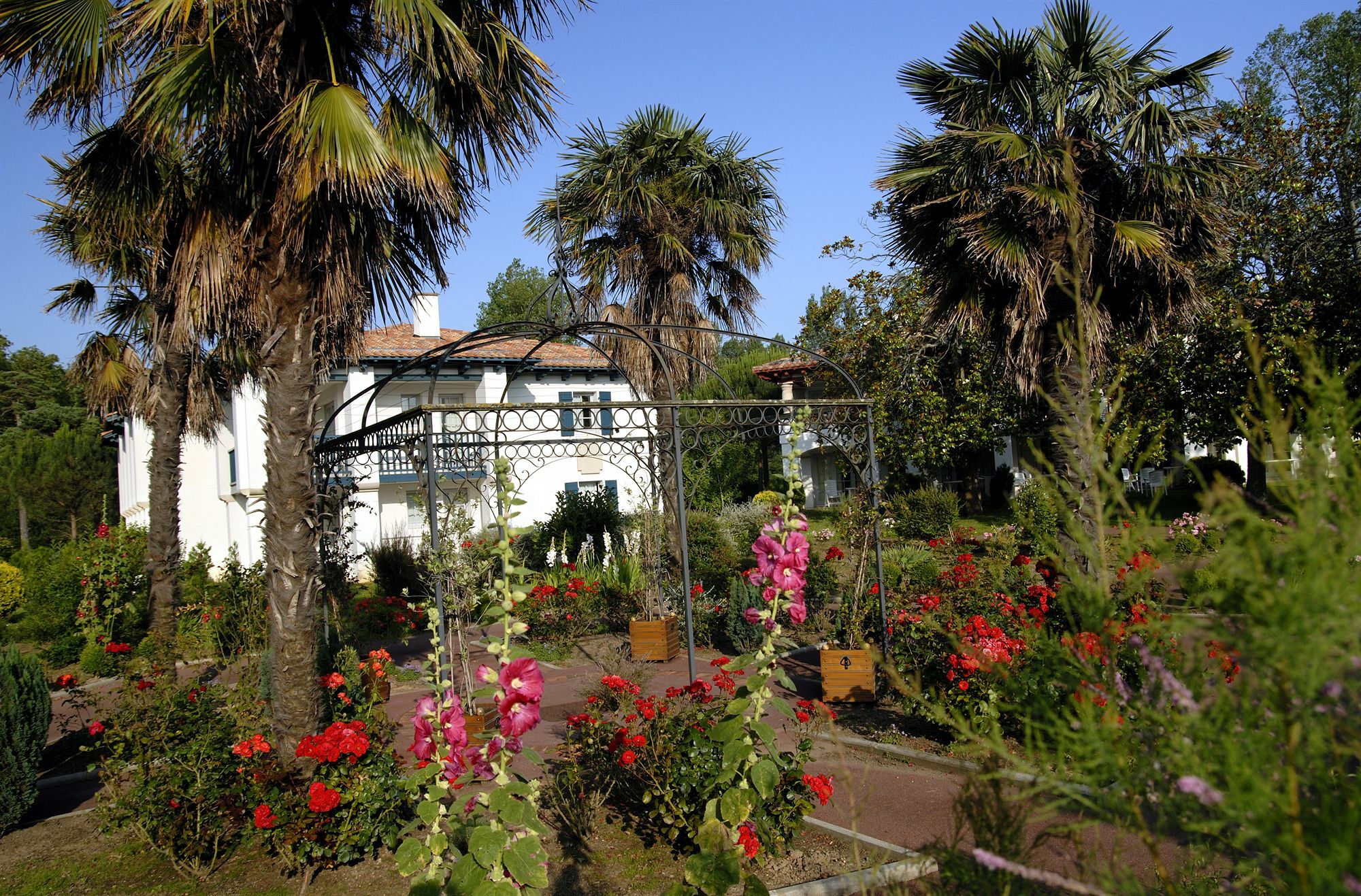 Residence Pierre & Vacances Le Domaine De Bordaberry Юрюня Екстериор снимка